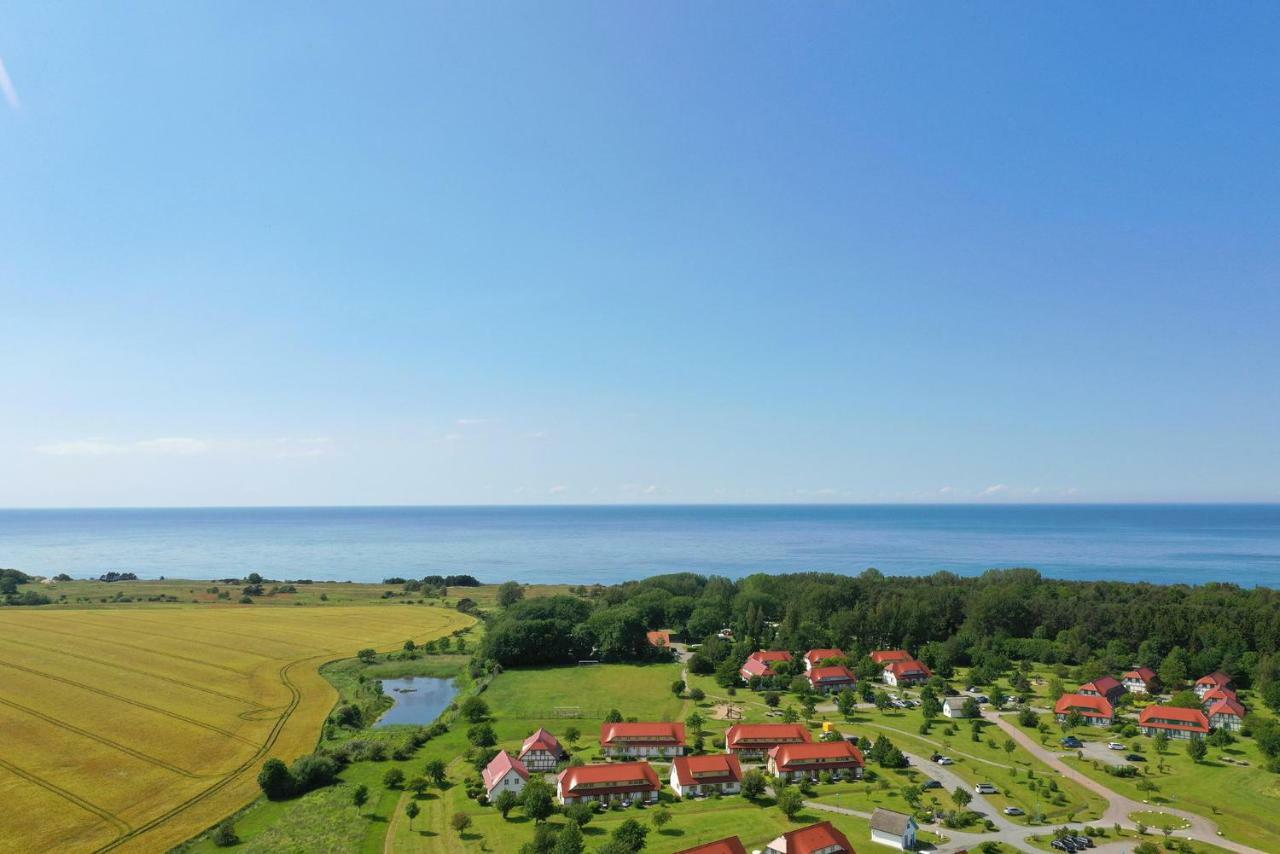 Feriendorf Am Bakenberg Dranske Buitenkant foto